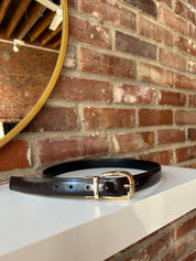 Reversible brown and black belt with gold hardware. 