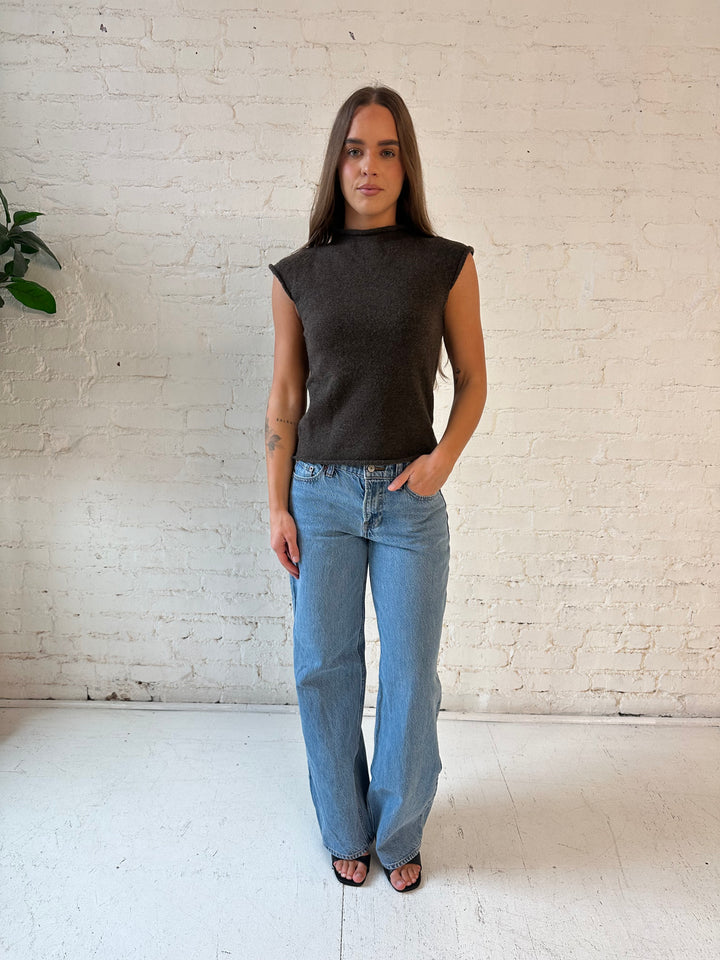 Lennon Cap Sleeve Fitted Top- Brown