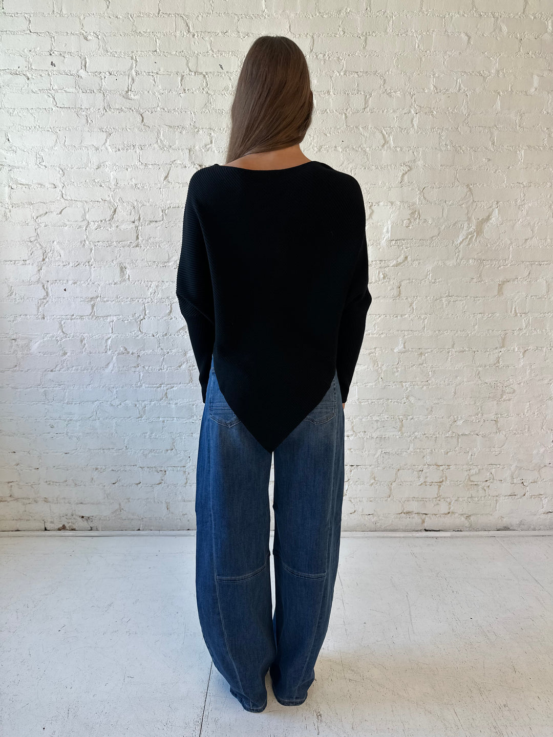 Jocelyn Dolman Sleeve Sweater- Black