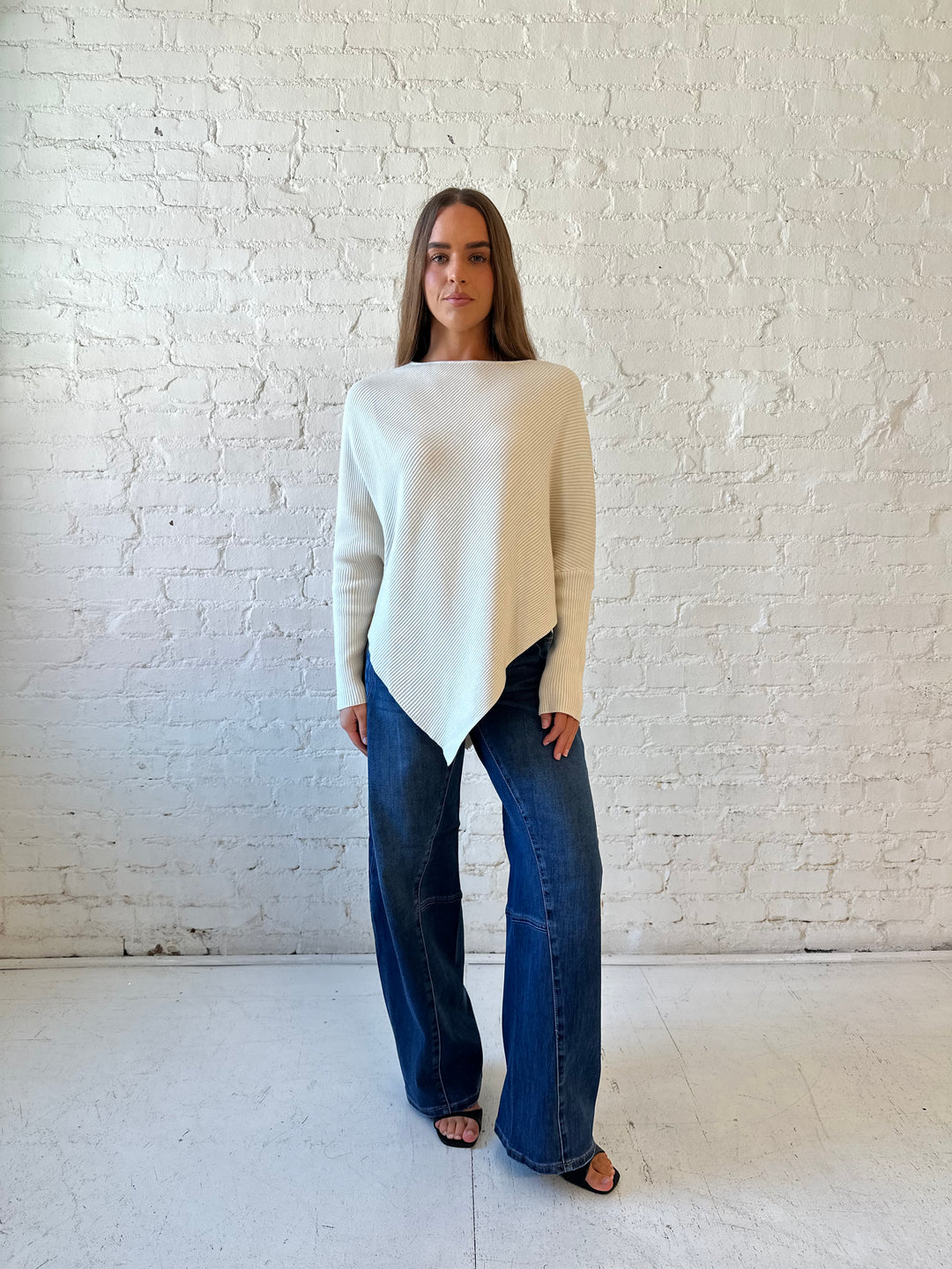 Jocelyn Dolman Sleeve Sweater - Cream