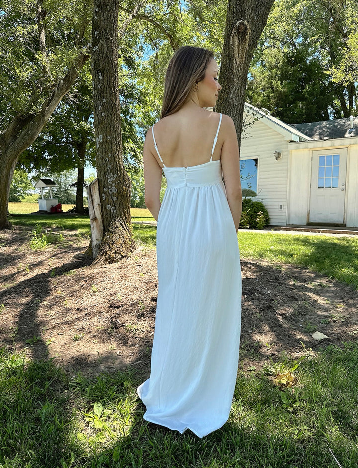 Olsen Sweetheart Maxi Dress- White
