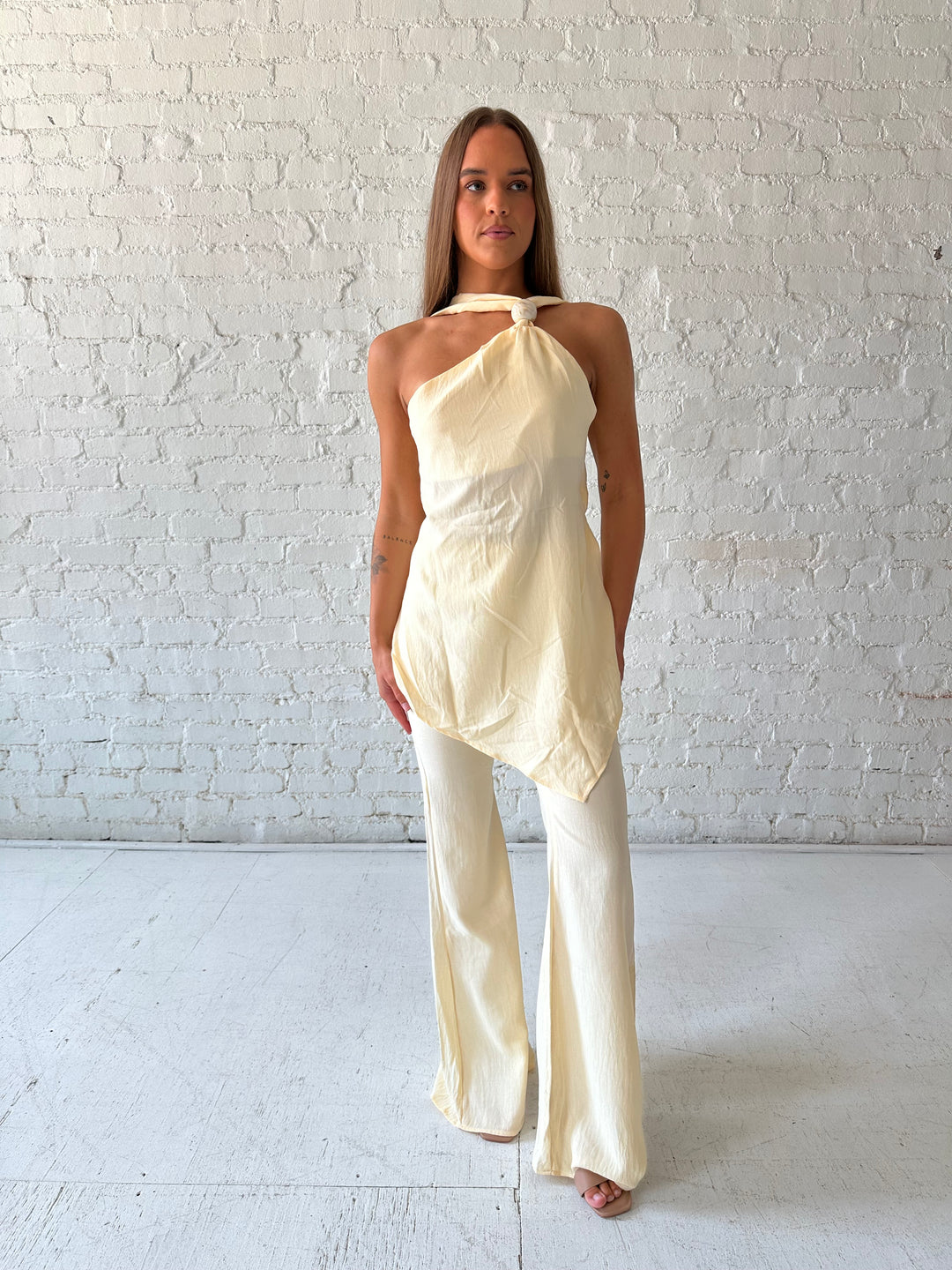 Viv Vanilla Textured One Shoulder Pant Set