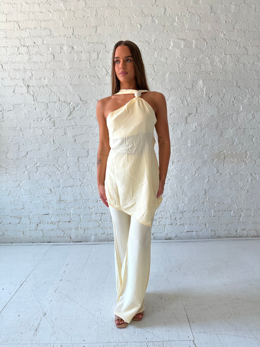 Viv Vanilla Textured One Shoulder Pant Set