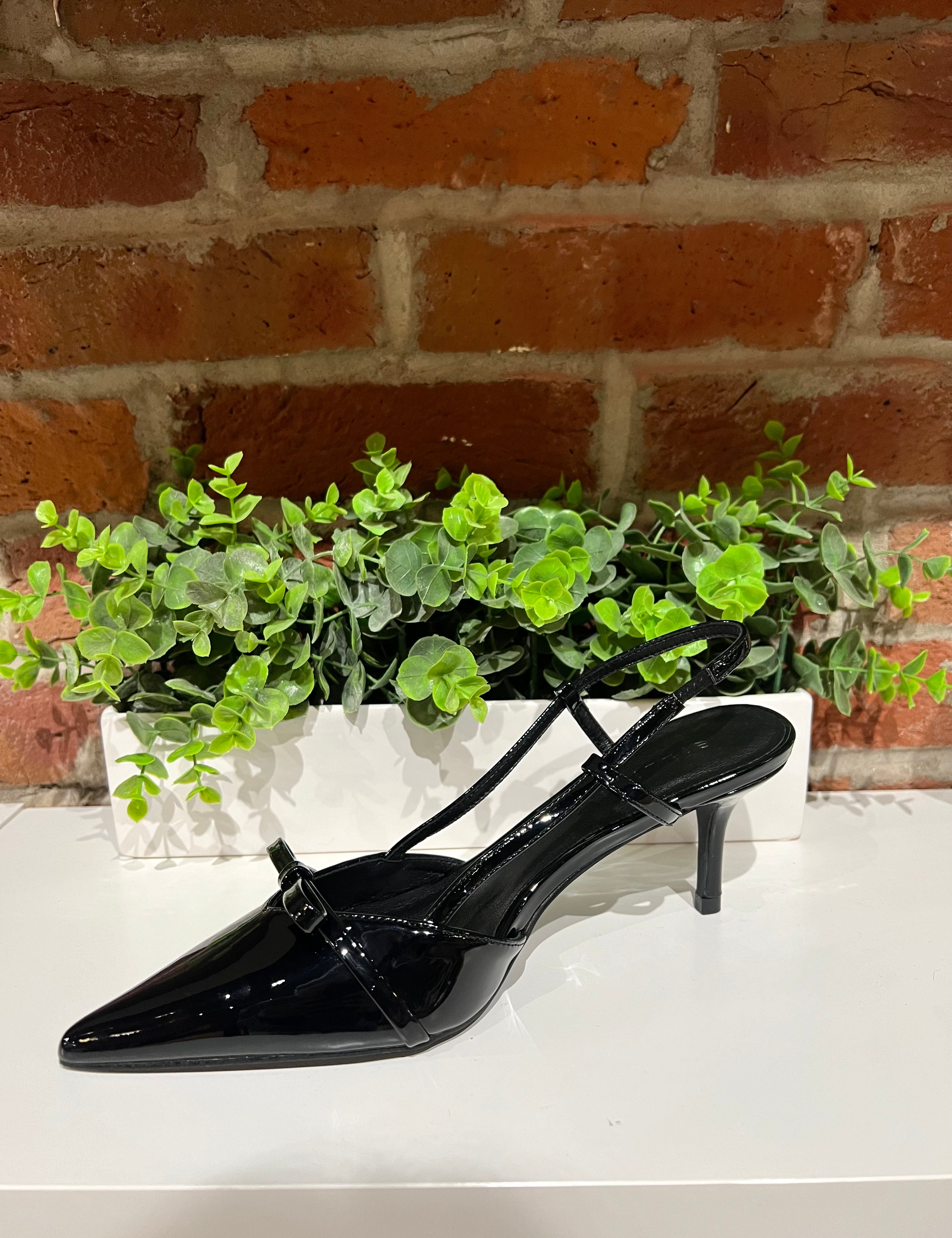Zara heel.