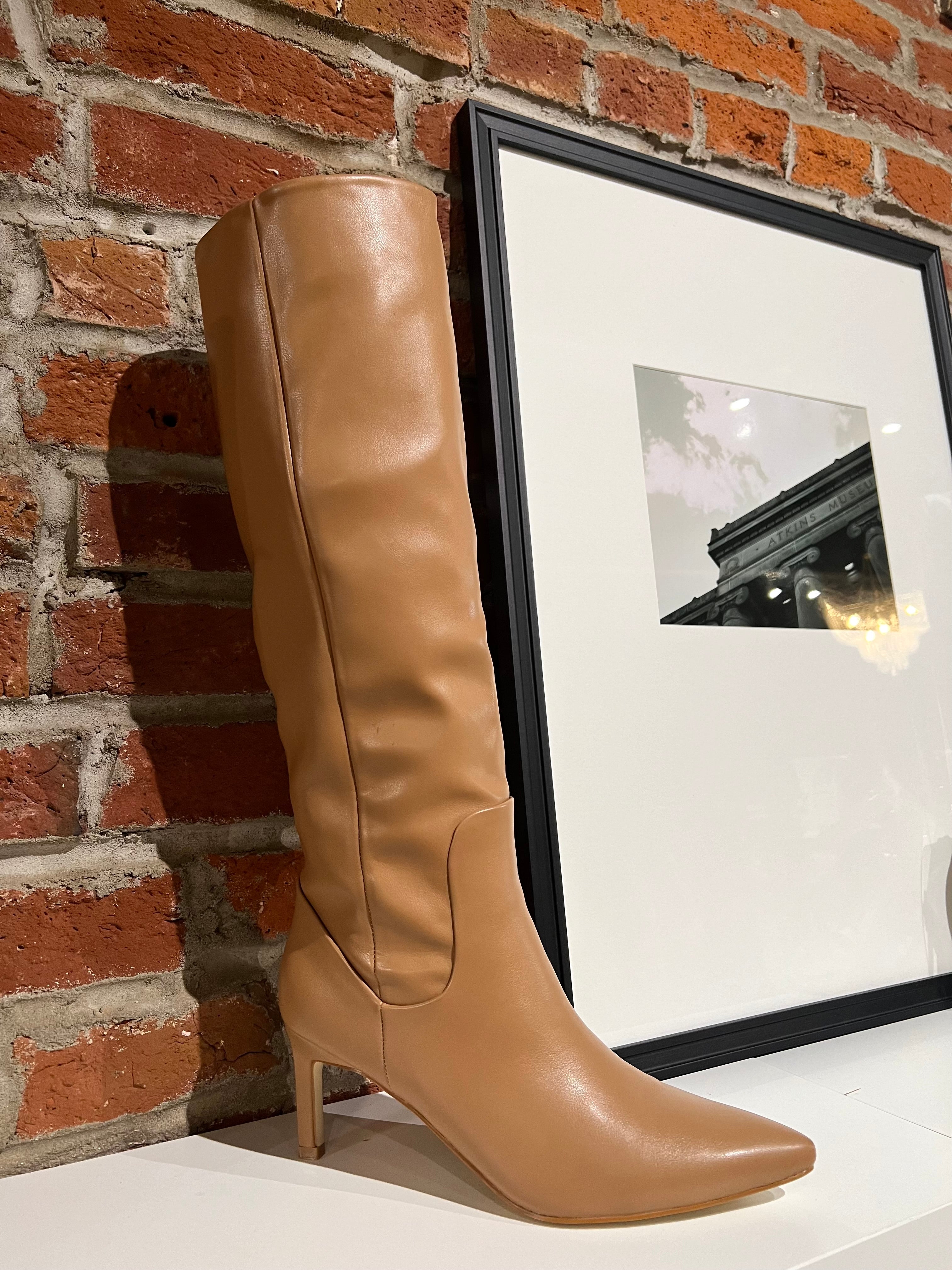 Vera Tan Heeled Boot.