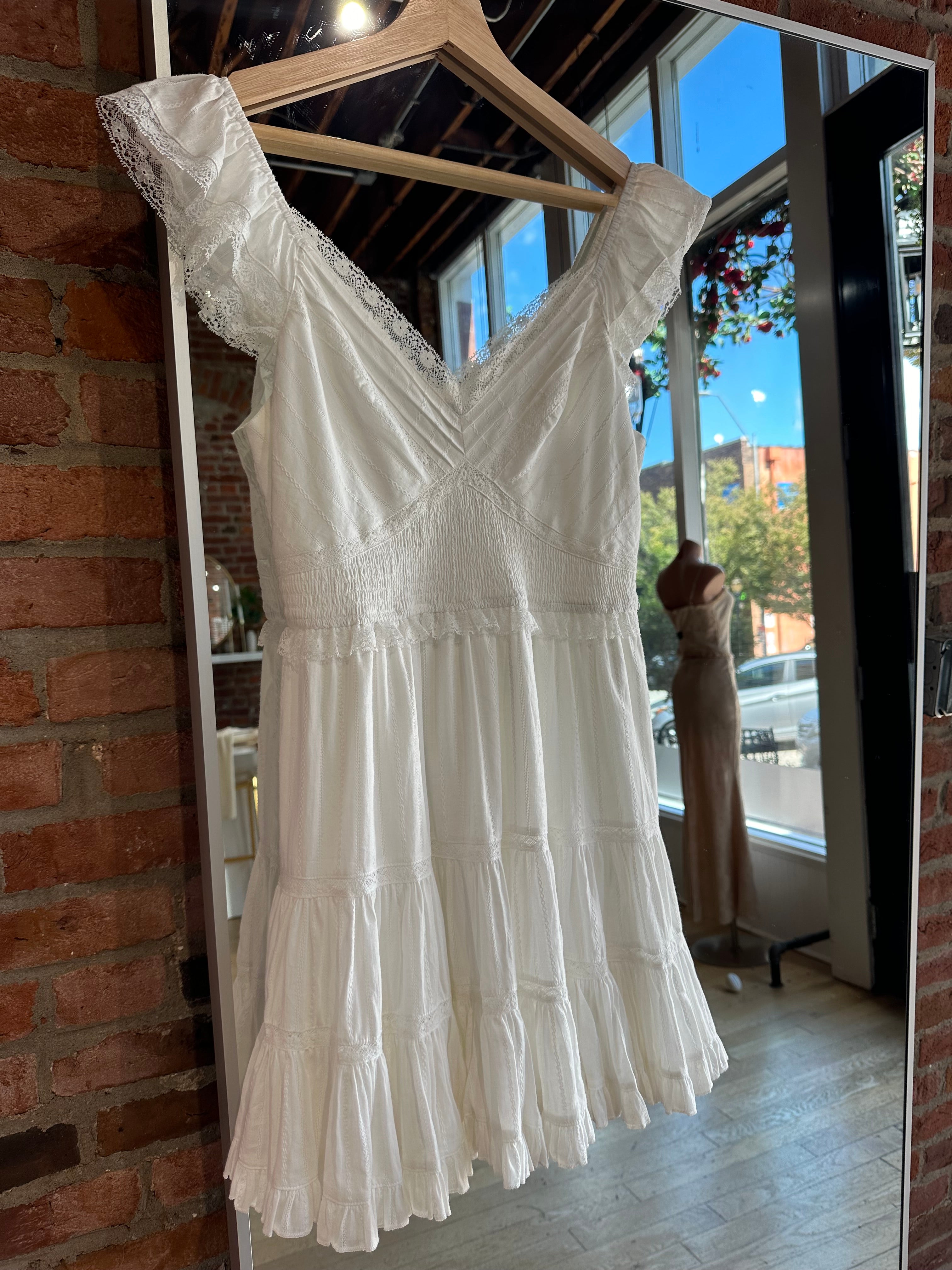 Zara White Cap Sleeve Mini Dress