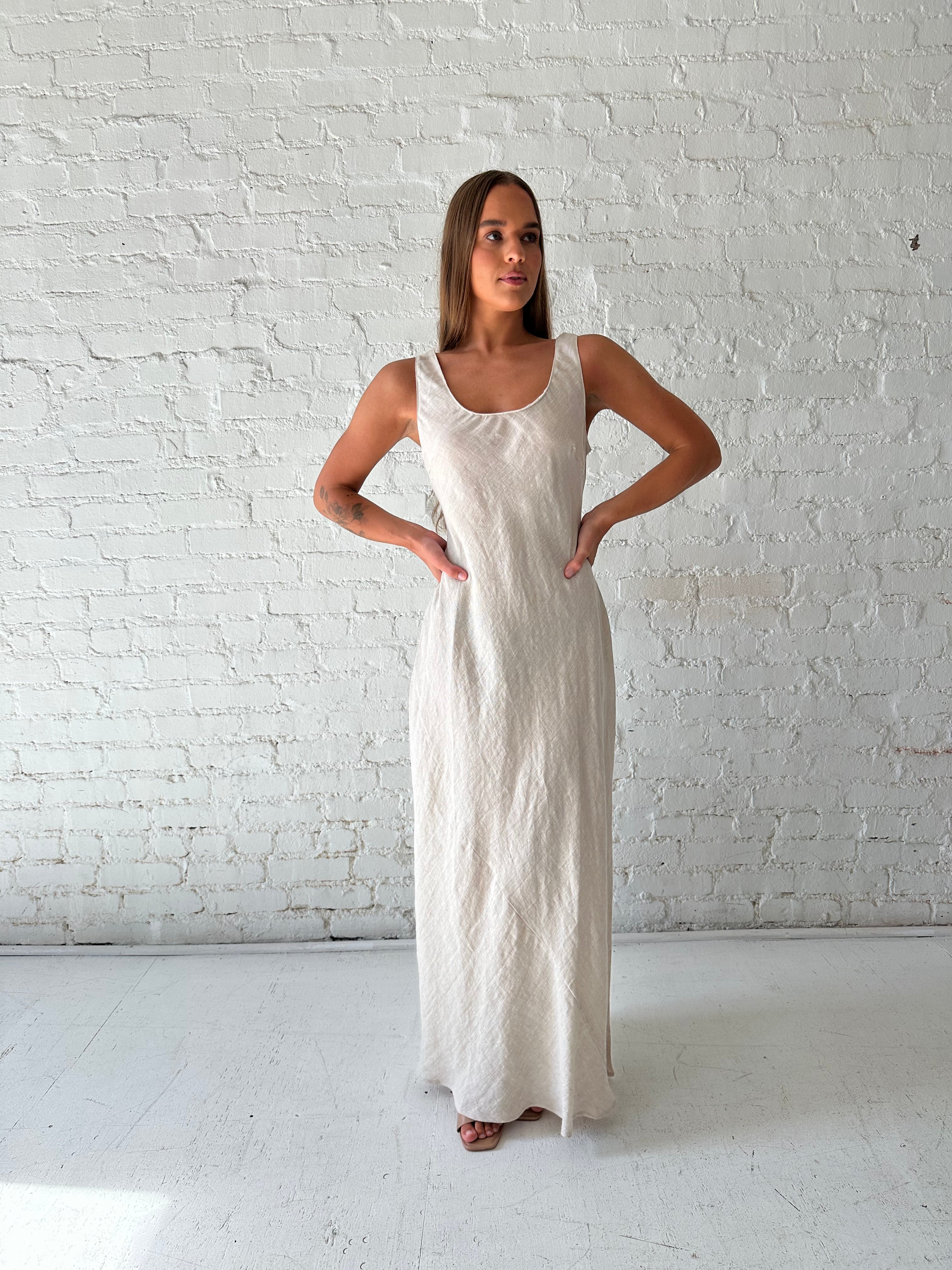 linen scoop neck dress Beige Maxi Chairs Enjoy the comfort and The Complete Dress Guide Style #:GD26TEX17