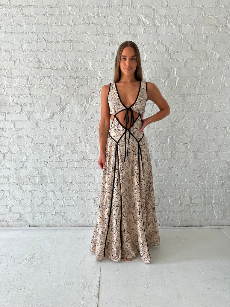 unusual maxi dresses Unusual Maxi Dress