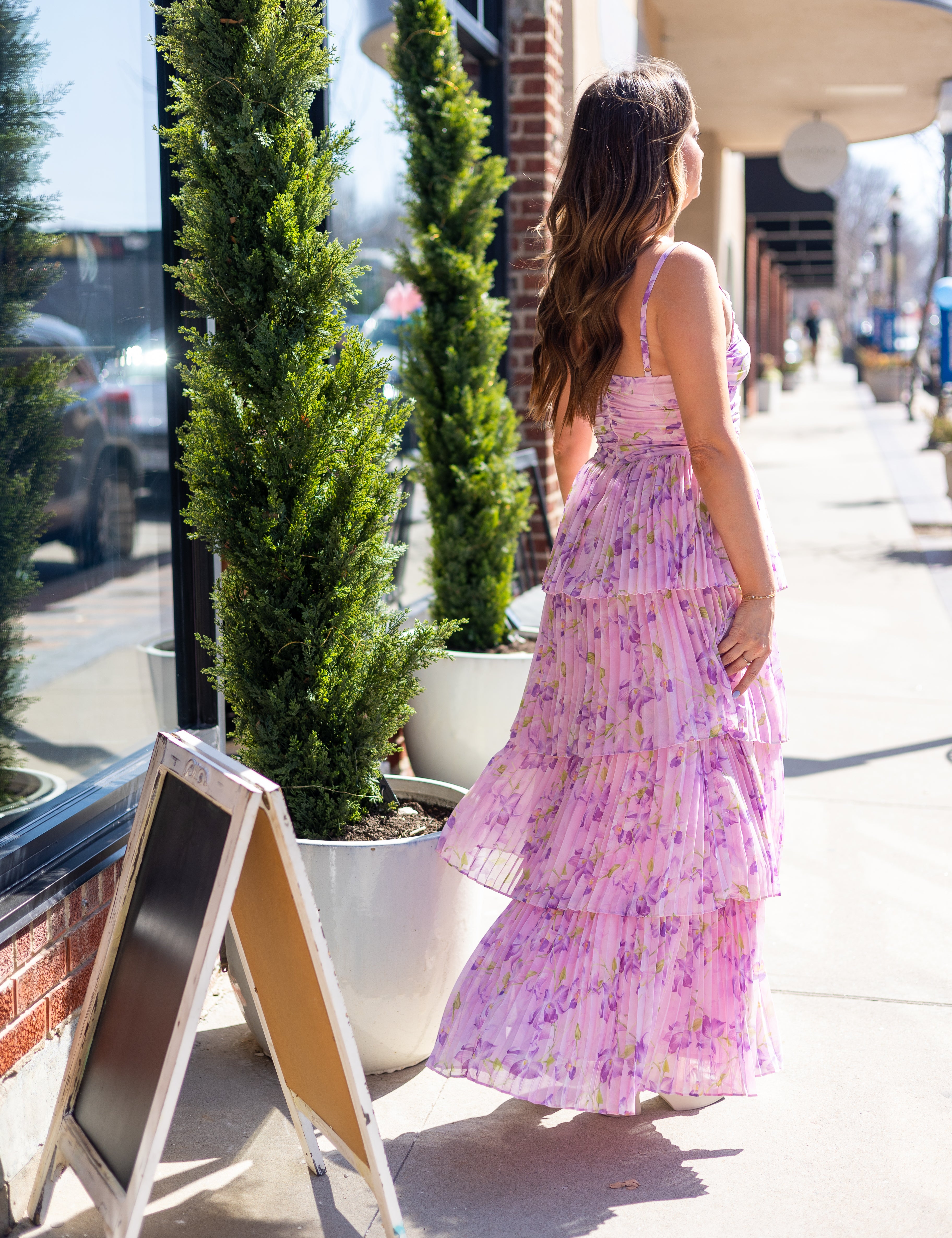 Paisley lavender floral pleated maxi dress back.