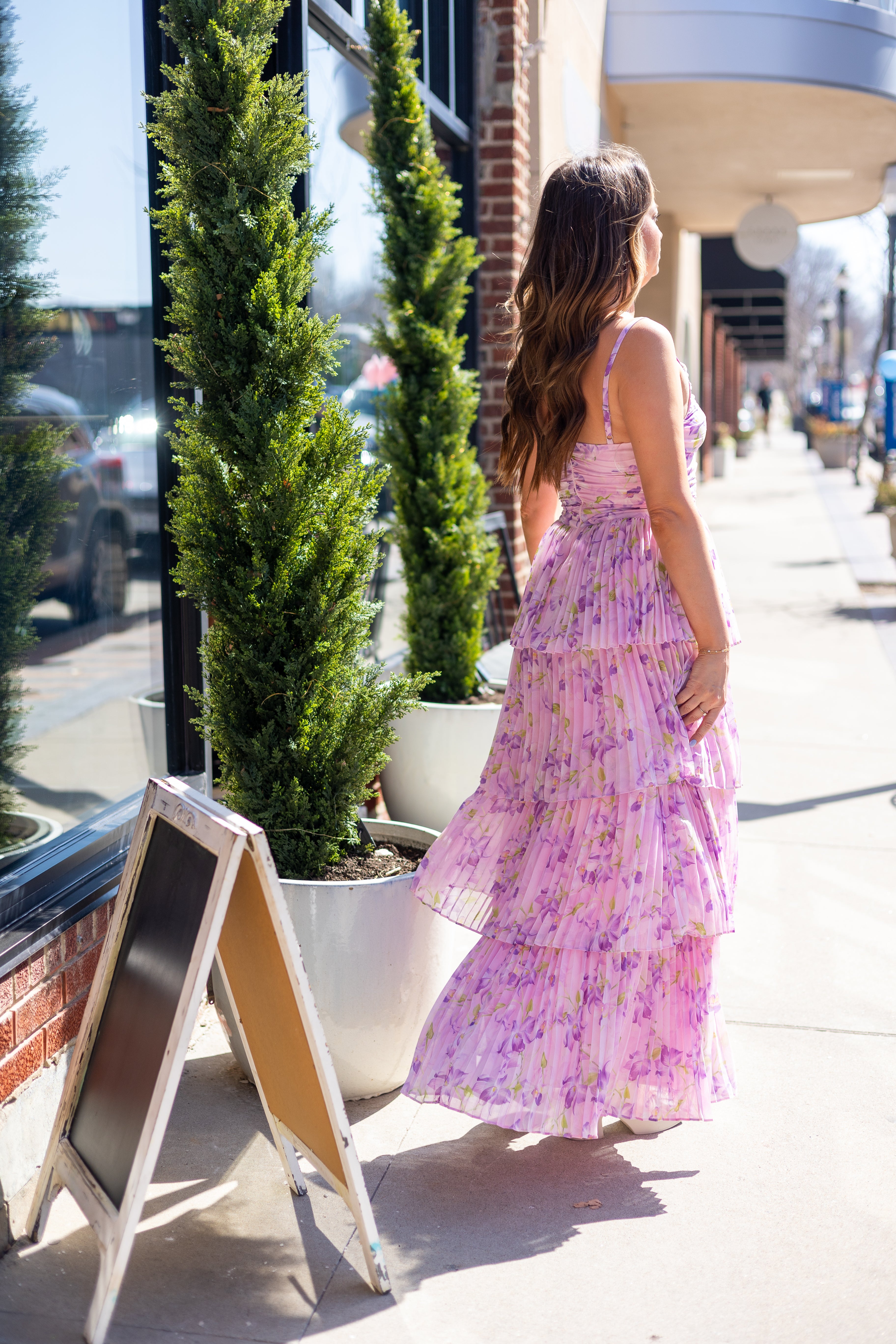 Paisley lavender floral pleated maxi dress back.