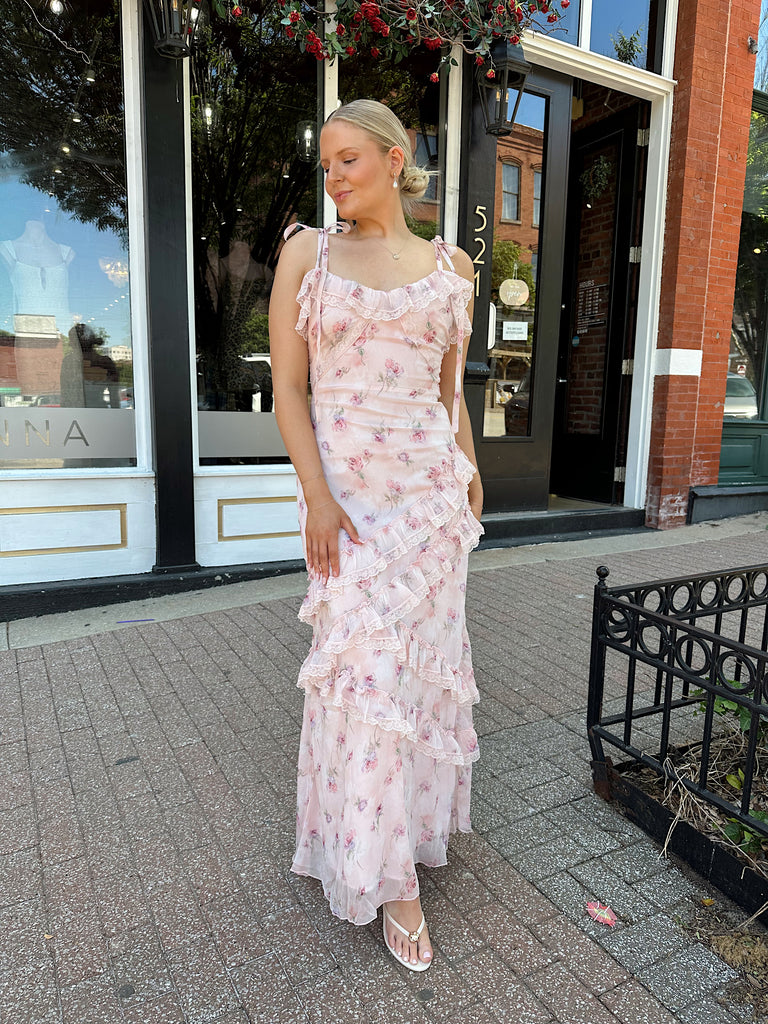 Tiered Dresses For Women - Flowy, Feminine & Stylish Gwenna The Label Tiered Dresses For Women - Flowy, Feminine & Stylish Gwenna The Label