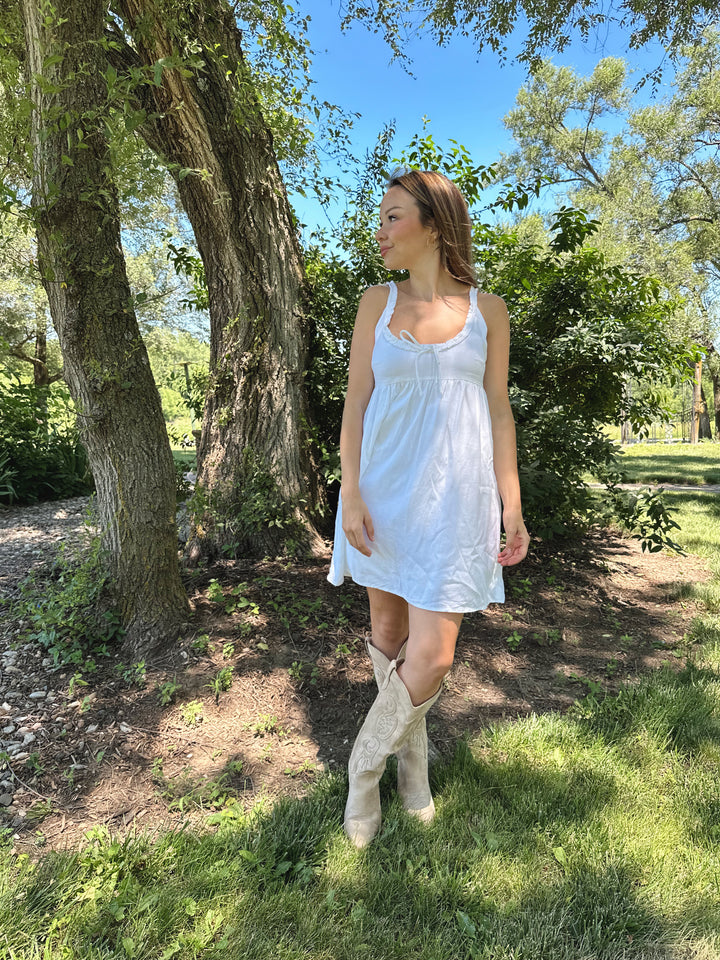 Lakelyn White Scoop Neck Mini Dress