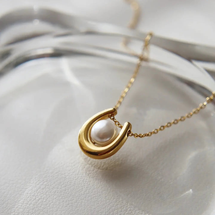 Ava Pearl Necklace - Gwenna The Label