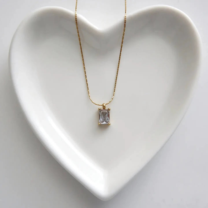Elle Emerald Gem Necklace - Gwenna The Label