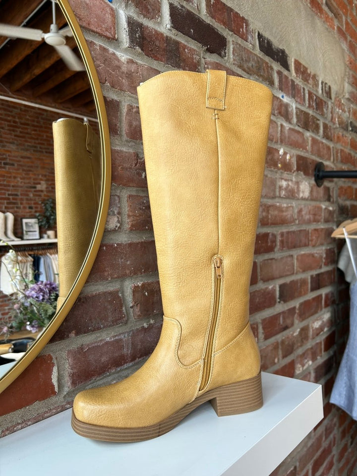 Sadie Camel Knee High Block Heel Boots - Gwenna The Label